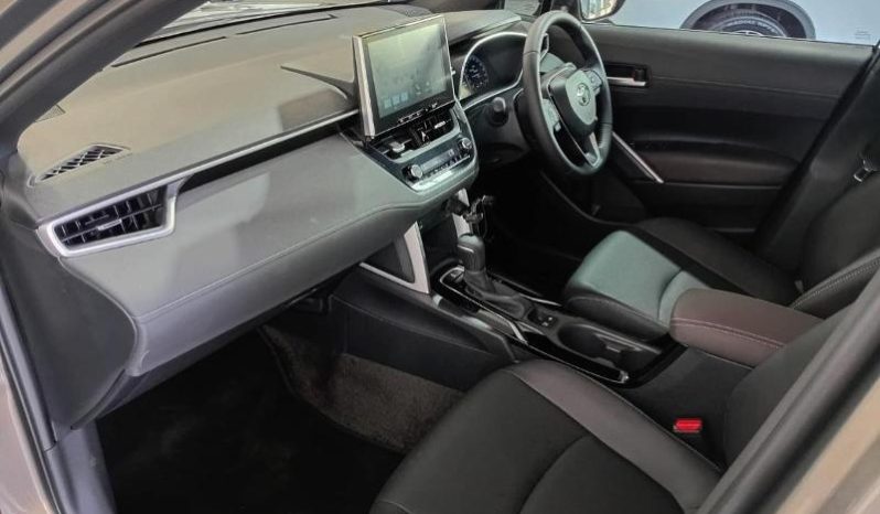 
								Toyota Corolla Cross 1.8 Xr Cvt full									