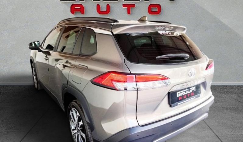 
								Toyota Corolla Cross 1.8 Xr Cvt full									