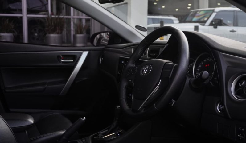 
								Toyota Corolla Quest 1.8 Exclusive auto full									