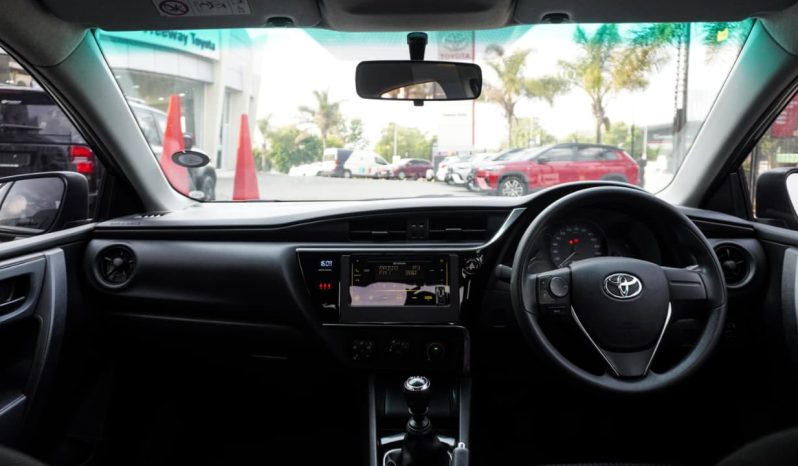 
								Toyota Corolla Quest 1.8 Plus full									