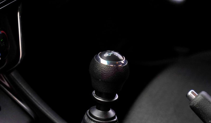 
								Toyota Corolla Quest 1.8 Plus full									
