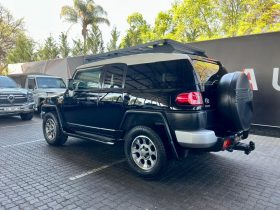 Toyota Fj Cruiser 4.0 V6 4X4 Sport Cruiser At