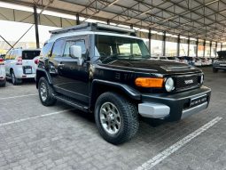 
										Toyota Fj Cruiser 4.0 V6 4X4 Sport Cruiser At full									
