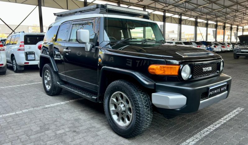 
								Toyota Fj Cruiser 4.0 V6 4X4 Sport Cruiser At full									