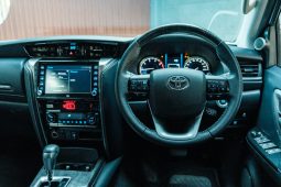 
										Toyota Fortuner 2.8 Gd-6 Raised Body Vx At full									