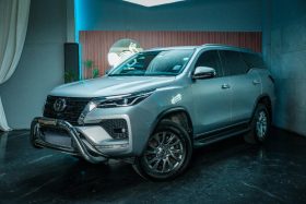 Toyota Fortuner 2.8 Gd-6 Raised Body Vx At