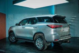 Toyota Fortuner 2.8 Gd-6 Raised Body Vx At