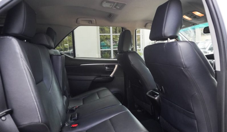 
								Toyota Fortuner 2.8GD-6 4×4 full									