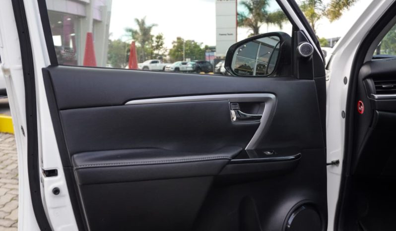 
								Toyota Fortuner 2.8GD-6 4×4 full									