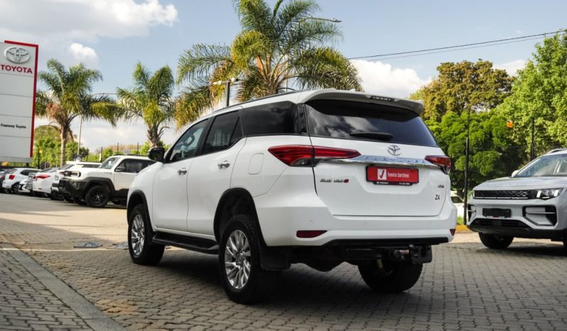
								Toyota Fortuner 2.8GD-6 4×4 full									