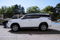 
										Toyota Fortuner 2.8GD-6 4×4 VX full									