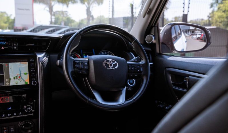 
								Toyota Fortuner 2.8GD-6 4×4 VX full									