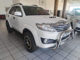 Toyota Fortuner Epic 3.0 D-4D R/body At