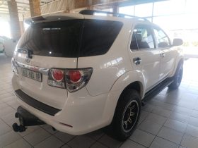 Toyota Fortuner Epic 3.0 D-4D R/body At