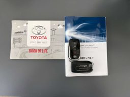 
										Toyota Fortuner FORTUNER 2.8GD-6 R/B A/T full									