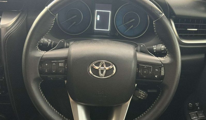 
								Toyota Fortuner FORTUNER 2.8GD-6 R/B A/T full									