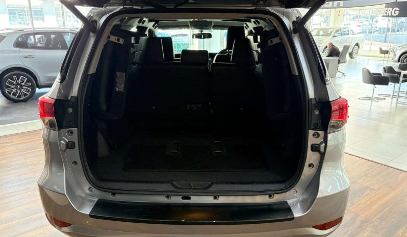 
								Toyota Fortuner FORTUNER 2.8GD-6 R/B A/T full									