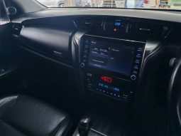 
										Toyota Fortuner FORTUNER 2.8GD-6 R/B A/T full									