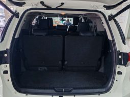 
										Toyota Fortuner FORTUNER 2.8GD-6 R/B A/T full									