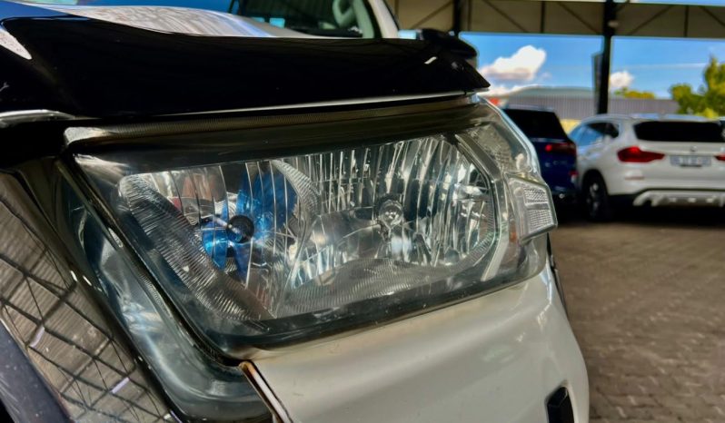 
								Toyota Hilux 2.4 Gd-6 Rb Raider At full									