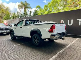 Toyota Hilux 2.4 Gd-6 Rb Raider At