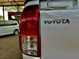 
										Toyota Hilux 2.4 Gd-6 Rb Raider At full									