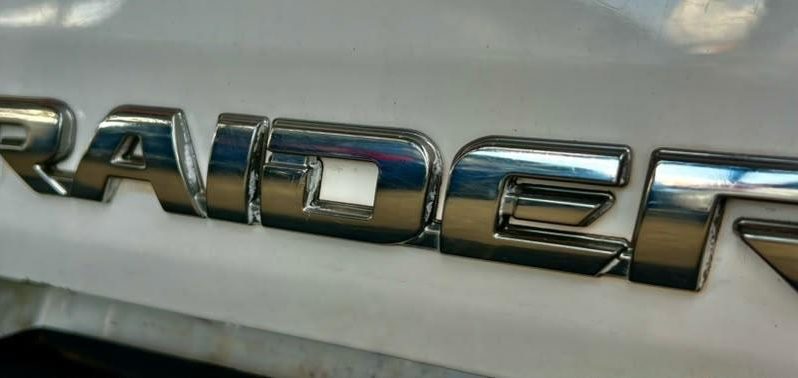 
								Toyota Hilux 2.4 Gd-6 Rb Raider At full									