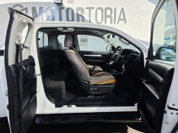 
										Toyota Hilux 2.4 Gd-6 X/cab Rb Srx full									