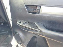 
										Toyota Hilux 2.4 Gd-6 X/cab Rb Srx full									