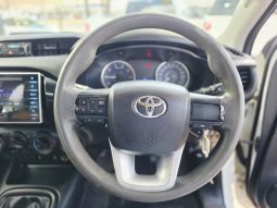 
										Toyota Hilux 2.4 Gd-6 X/cab Rb Srx full									