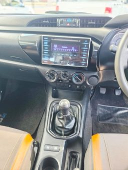 
										Toyota Hilux 2.4 Gd-6 X/cab Rb Srx full									