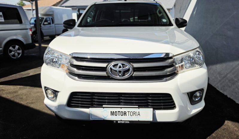 
								Toyota Hilux 2.4 Gd-6 X/cab Rb Srx full									