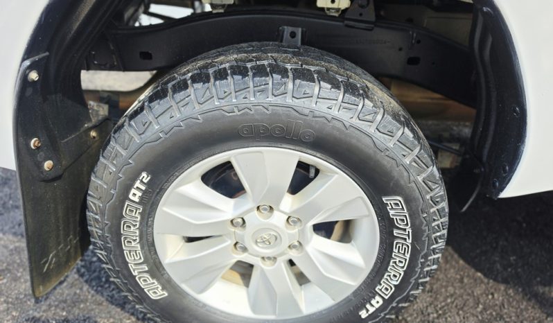 
								Toyota Hilux 2.4 Gd-6 X/cab Rb Srx full									