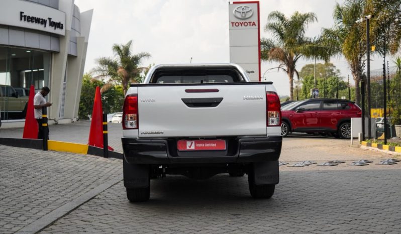 
								Toyota Hilux 2.4GD-6 Xtra Cab Raider Manual full									