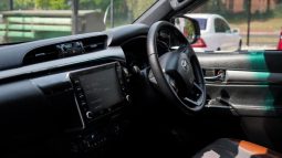 
										Toyota Hilux 2.8GD-6 Double Cab Legend Auto full									