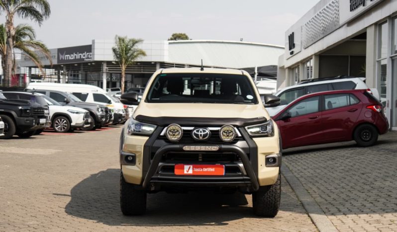 
								Toyota Hilux 2.8GD-6 Double Cab Legend Auto full									