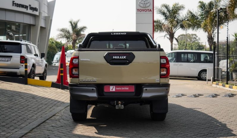 
								Toyota Hilux 2.8GD-6 Double Cab Legend Auto full									