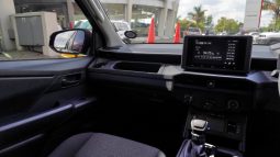 
										Toyota Hilux 2.8GD-6 Double Cab SRX 4×4 full									