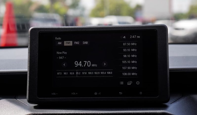 
								Toyota Hilux 2.8GD-6 Double Cab SRX 4×4 full									