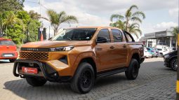 
										Toyota Hilux 2.8GD-6 Double Cab SRX 4×4 full									