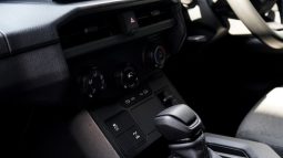 
										Toyota Hilux 2.8GD-6 Double Cab SRX 4×4 full									