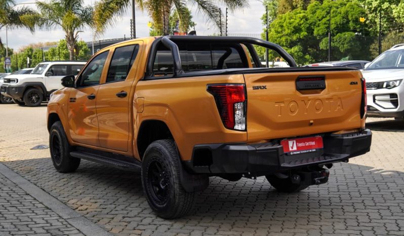 
								Toyota Hilux 2.8GD-6 Double Cab SRX 4×4 full									
