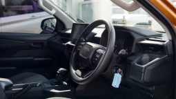 
										Toyota Hilux 2.8GD-6 Double Cab SRX 4×4 full									