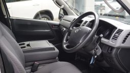 
										Toyota Quantum 2.7 Panel Van full									