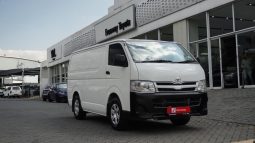 
										Toyota Quantum 2.7 Panel Van full									