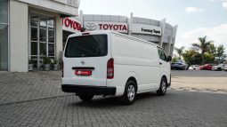 
										Toyota Quantum 2.7 Panel Van full									