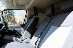 
										Toyota Quantum 2.8 LWB Panel Van full									