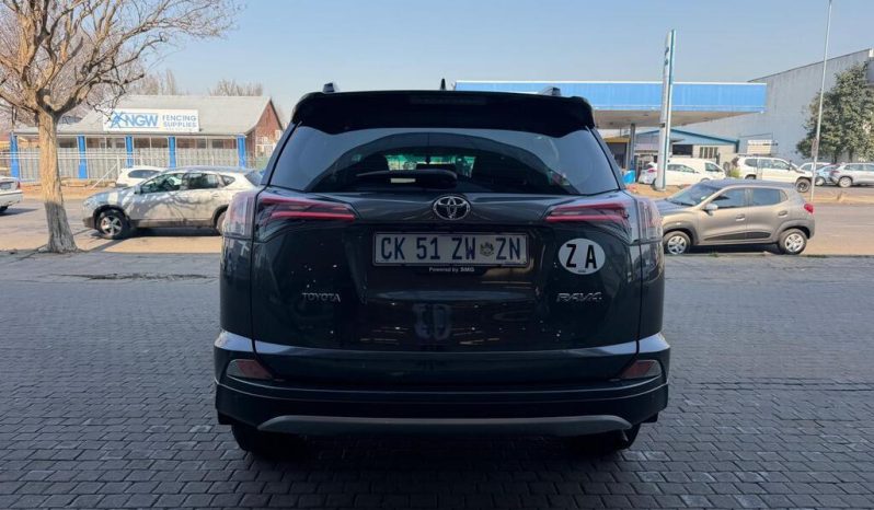 
								Toyota Rav4 2.0 Gx 4X2 full									