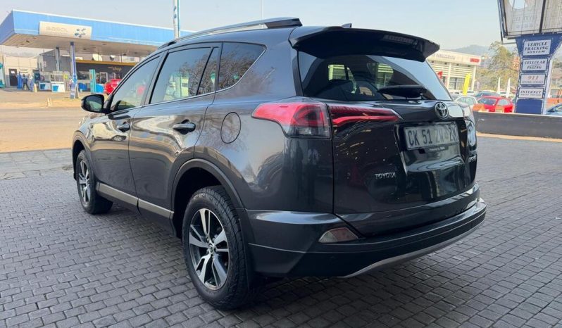 
								Toyota Rav4 2.0 Gx 4X2 full									
