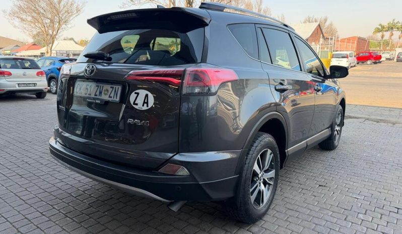 
								Toyota Rav4 2.0 Gx 4X2 full									